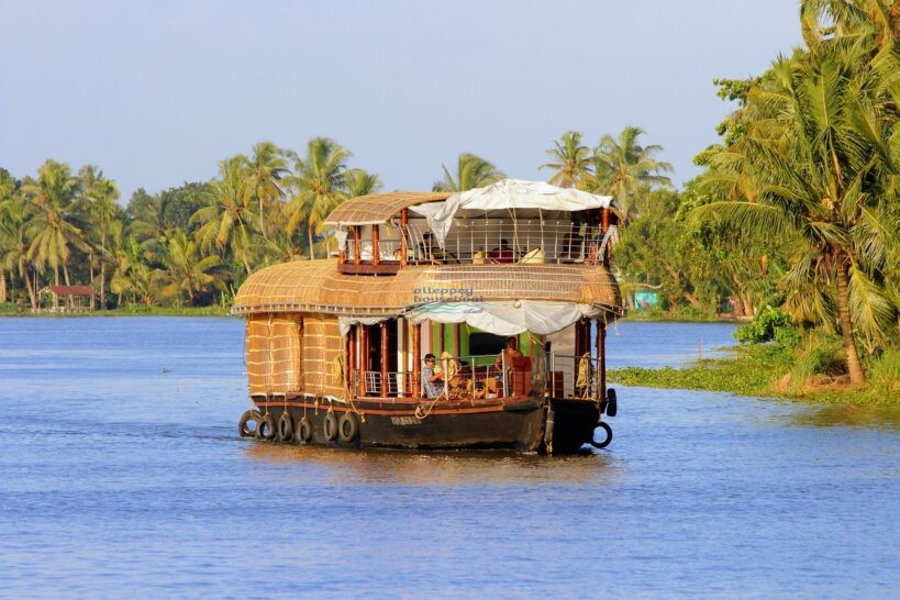 Alleppey Houseboat Package